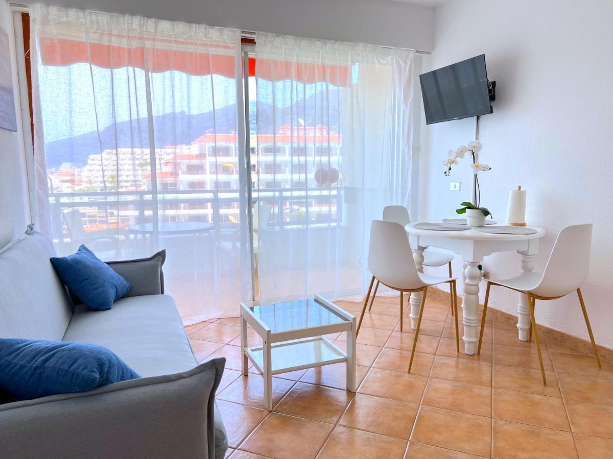 Arenas Negras 13, Alojamiento Con Vistas A La Playa Apartment Puerto de Santiago  Exterior photo