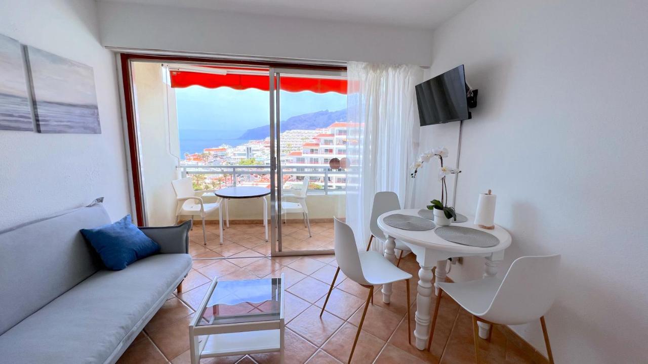Arenas Negras 13, Alojamiento Con Vistas A La Playa Apartment Puerto de Santiago  Exterior photo